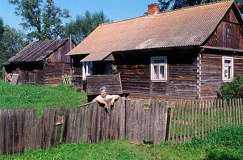 Drewniana chalupa na Bilostoczczyznie.